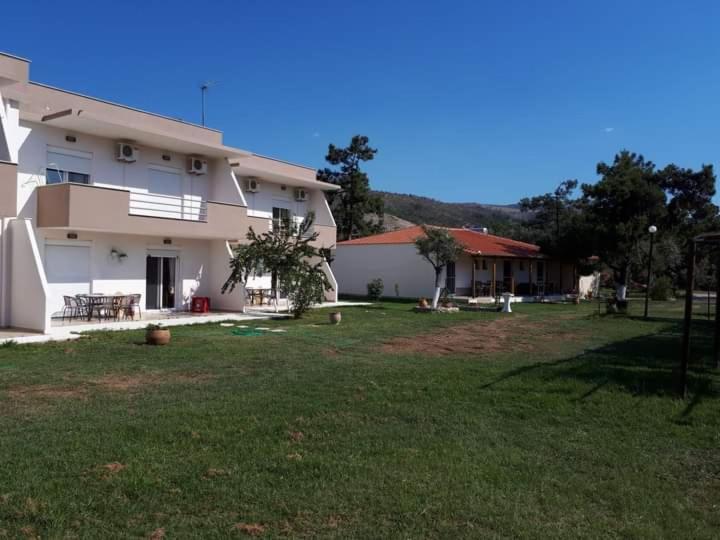 Studios Dimitraki Skala Rachoni  Buitenkant foto